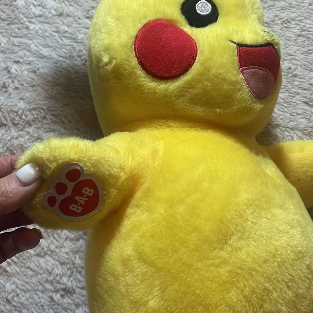 Build a banner, Pikachu plush - Picture 8 of 8